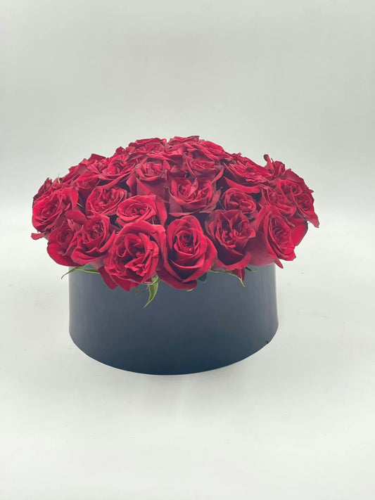 50 red roses box