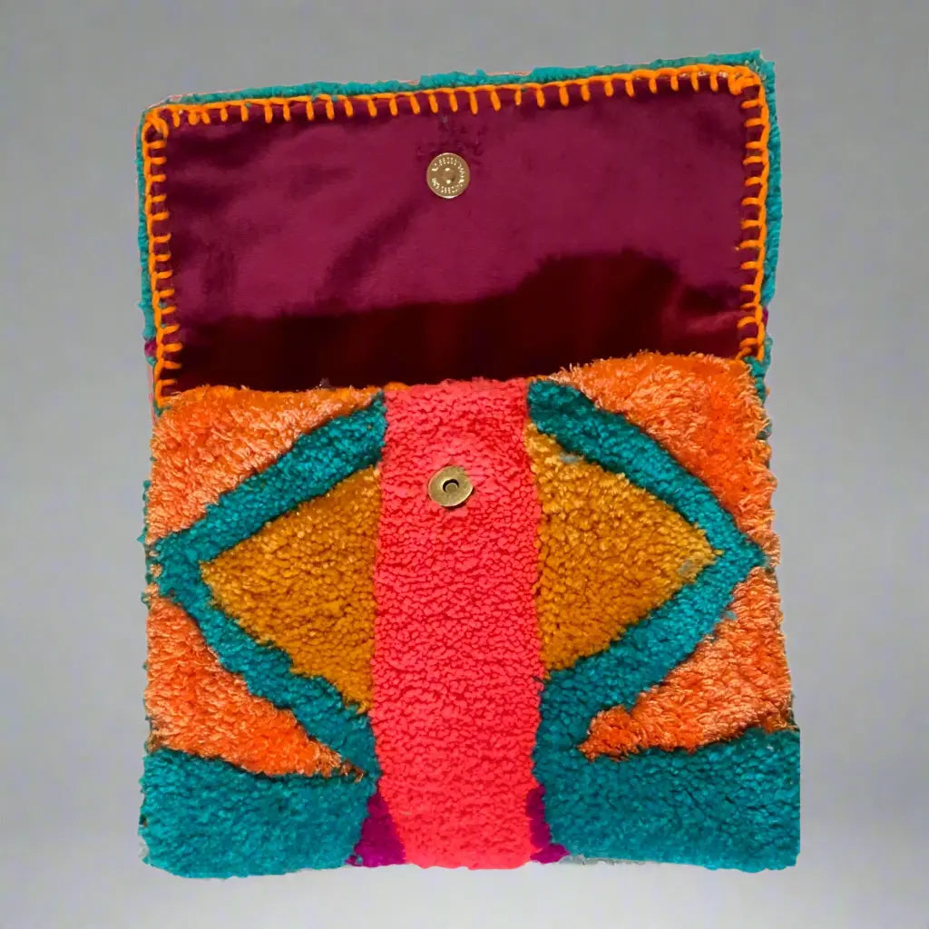 Handmade handbag (2nd Chance) Flowers Shop Amman Blooms Flowers